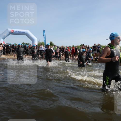 22.06.2025 - Viking Triathlon Michael Strokosch http://msf.ph/oto/8056827 22.06.2025 10:06:16 Schwimmen 39, 41, 60, 84, 110, 117, 153, 191, 266, 325, 385, 440, 446, 487, 535 meine-sportfotos.de