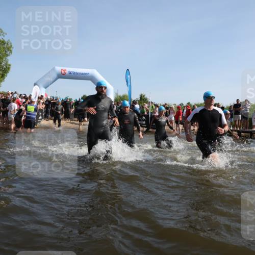 22.06.2025 - Viking Triathlon Michael Strokosch http://msf.ph/oto/8056836 22.06.2025 10:06:17 Schwimmen 39, 41, 60, 84, 110, 117, 153, 191, 266, 325, 385, 440, 446, 487, 535 meine-sportfotos.de