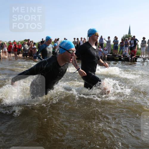 22.06.2025 - Viking Triathlon Michael Strokosch http://msf.ph/oto/8056865 22.06.2025 10:06:23 Schwimmen 18, 24, 36, 60, 84, 110, 117, 153, 191, 192, 298, 385, 440, 487, 535 meine-sportfotos.de