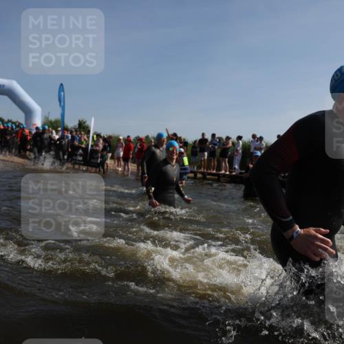 22.06.2025 - Viking Triathlon Michael Strokosch http://msf.ph/oto/8056889 22.06.2025 10:06:29 Schwimmen 18, 24, 36, 93, 109, 168, 186, 192, 205, 261, 298, 358, 376, 450, 606 meine-sportfotos.de