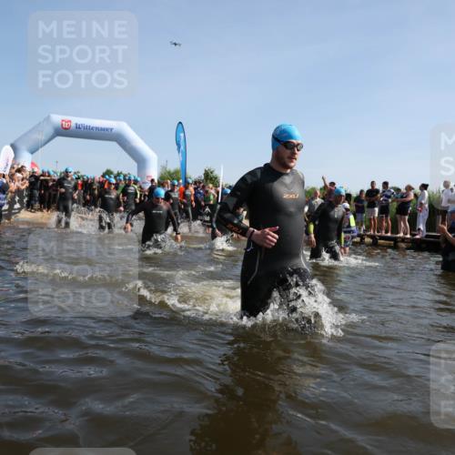 22.06.2025 - Viking Triathlon Michael Strokosch http://msf.ph/oto/8056905 22.06.2025 10:06:34 Schwimmen 36, 44, 93, 109, 168, 186, 192, 205, 261, 358, 376, 450, 606, 625 meine-sportfotos.de