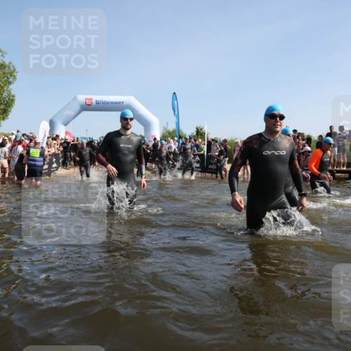 22.06.2025 - Viking Triathlon Michael Strokosch http://msf.ph/oto/8056919 22.06.2025 10:06:39 Schwimmen 44, 74, 93, 109, 159, 168, 205, 219, 358, 376, 450, 606, 625 meine-sportfotos.de