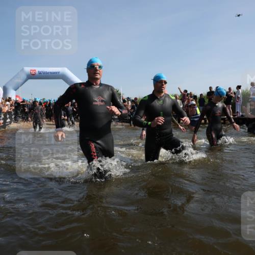 22.06.2025 - Viking Triathlon Michael Strokosch http://msf.ph/oto/8056941 22.06.2025 10:06:45 Schwimmen 44, 66, 74, 159, 165, 217, 219, 257, 282, 318, 337, 501, 525, 625 meine-sportfotos.de