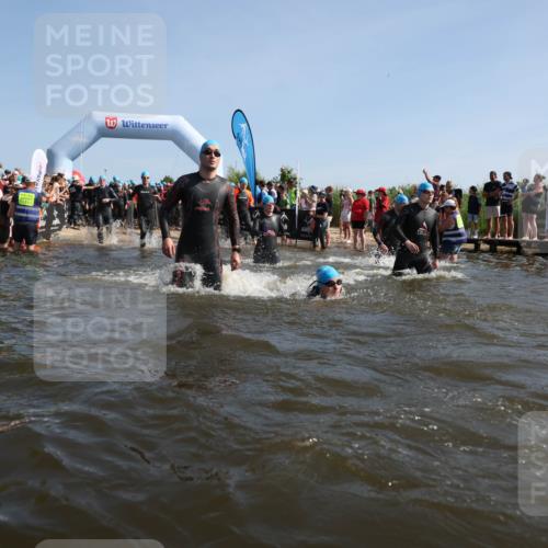 22.06.2025 - Viking Triathlon Michael Strokosch http://msf.ph/oto/8056947 22.06.2025 10:06:49 Schwimmen 66, 74, 159, 165, 217, 219, 257, 282, 290, 318, 337, 501, 525, 533 meine-sportfotos.de