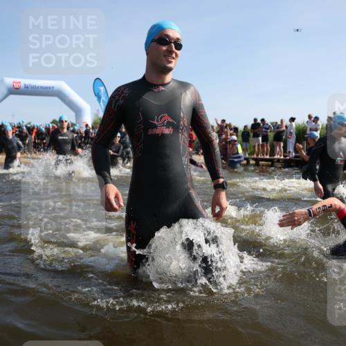 22.06.2025 - Viking Triathlon Michael Strokosch http://msf.ph/oto/8056958 22.06.2025 10:06:51 Schwimmen 66, 165, 183, 217, 257, 282, 290, 318, 321, 337, 468, 479, 501, 525, 533 meine-sportfotos.de