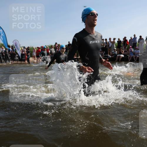22.06.2025 - Viking Triathlon Michael Strokosch http://msf.ph/oto/8056968 22.06.2025 10:06:54 Schwimmen 66, 165, 183, 217, 244, 257, 282, 290, 318, 321, 337, 467, 468, 479, 494, 498, 501, 525, 533 meine-sportfotos.de
