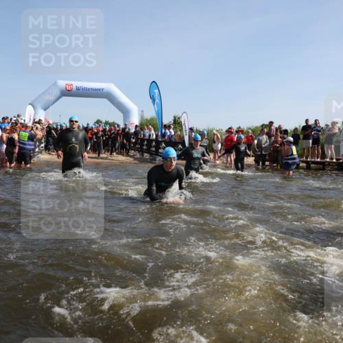 22.06.2025 - Viking Triathlon Michael Strokosch http://msf.ph/oto/8056988 22.06.2025 10:07:01 Schwimmen 64, 183, 244, 321, 328, 369, 431, 467, 468, 479, 494, 498, 533, 631, 649 meine-sportfotos.de