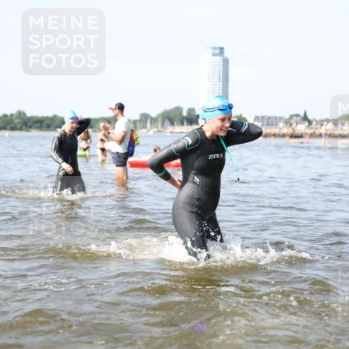 22.06.2025 - Viking Triathlon Michael Strokosch http://msf.ph/oto/8056993 22.06.2025 10:33:46 Schwimmen 5, 50, 149, 184, 229, 242, 255, 304, 348, 349, 438, 457 meine-sportfotos.de