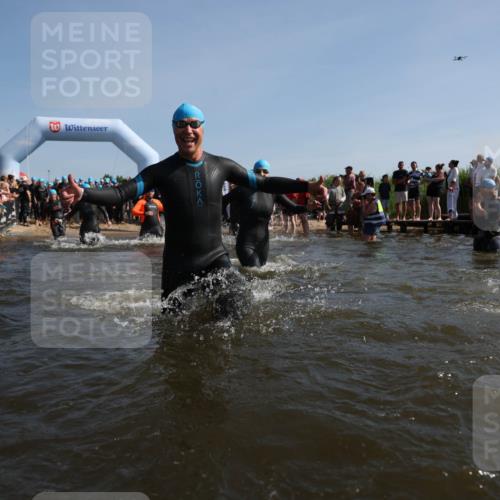 22.06.2025 - Viking Triathlon Michael Strokosch http://msf.ph/oto/8057016 22.06.2025 10:07:10 Schwimmen 64, 123, 190, 201, 202, 223, 328, 402, 431, 463, 519, 607, 631, 637, 649 meine-sportfotos.de