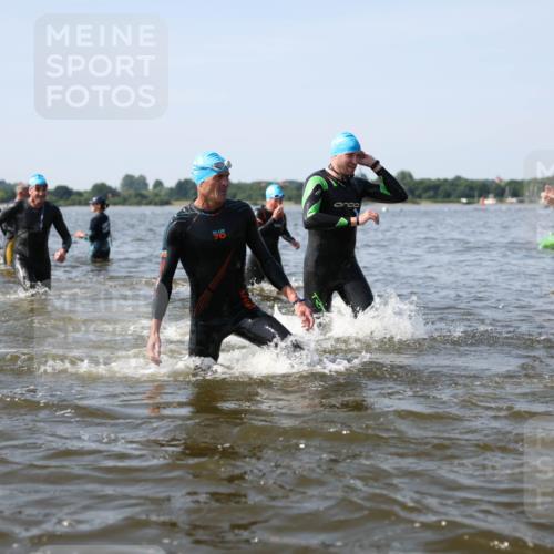 22.06.2025 - Viking Triathlon Michael Strokosch http://msf.ph/oto/8057017 22.06.2025 10:33:52 Schwimmen 5, 50, 75, 149, 184, 229, 242, 349, 438, 478, 540 meine-sportfotos.de