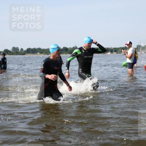 22.06.2025 - Viking Triathlon Michael Strokosch http://msf.ph/oto/8057019 22.06.2025 10:33:52 Schwimmen 5, 50, 75, 149, 184, 229, 242, 349, 438, 478, 540 meine-sportfotos.de