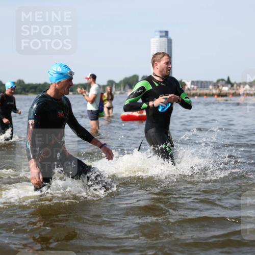 22.06.2025 - Viking Triathlon Michael Strokosch http://msf.ph/oto/8057025 22.06.2025 10:33:53 Schwimmen 5, 50, 75, 149, 184, 229, 242, 349, 438, 478, 532, 540 meine-sportfotos.de