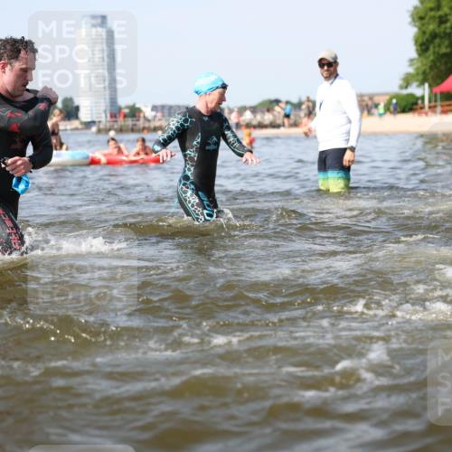 22.06.2025 - Viking Triathlon Michael Strokosch http://msf.ph/oto/8057077 22.06.2025 10:34:11 Schwimmen 46, 70, 294, 297, 429, 478, 527, 532, 618, 635 meine-sportfotos.de
