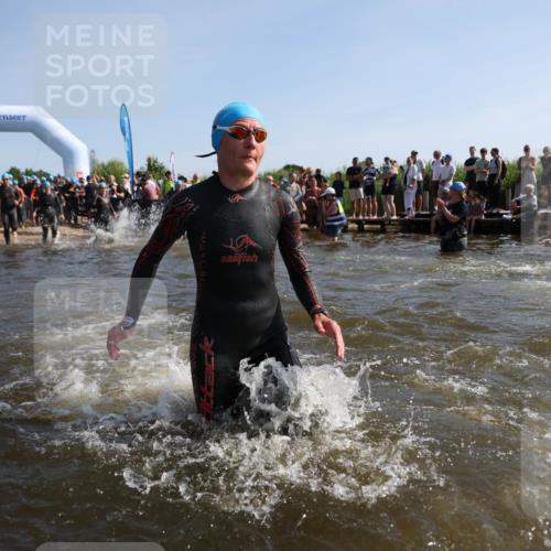 22.06.2025 - Viking Triathlon Michael Strokosch http://msf.ph/oto/8057078 22.06.2025 10:07:28 Schwimmen 155, 213, 235, 256, 267, 273, 317, 333, 342, 343, 353, 421, 425, 531 meine-sportfotos.de