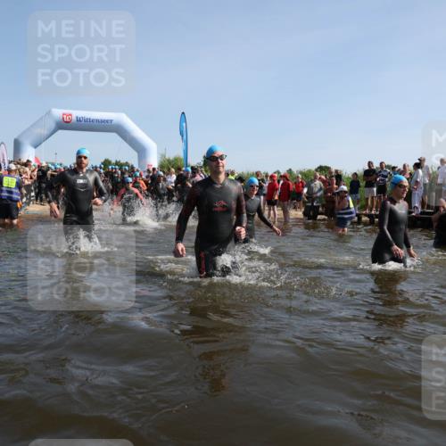 22.06.2025 - Viking Triathlon Michael Strokosch http://msf.ph/oto/8057081 22.06.2025 10:07:34 Schwimmen 23, 121, 213, 235, 270, 285, 317, 342, 353, 363, 436, 476, 484, 547, 615, 621 meine-sportfotos.de