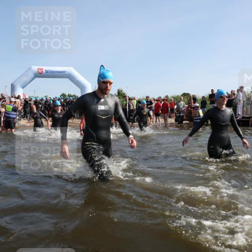 22.06.2025 - Viking Triathlon Michael Strokosch http://msf.ph/oto/8057091 22.06.2025 10:07:36 Schwimmen 23, 121, 143, 213, 235, 270, 285, 317, 342, 353, 363, 436, 476, 484, 547, 615, 621 meine-sportfotos.de