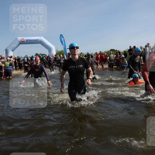 22.06.2025 - Viking Triathlon Michael Strokosch http://msf.ph/oto/8057108 22.06.2025 10:07:40 Schwimmen 16, 23, 102, 121, 143, 263, 270, 285, 363, 436, 476, 484, 503, 547, 615, 621, 624 meine-sportfotos.de