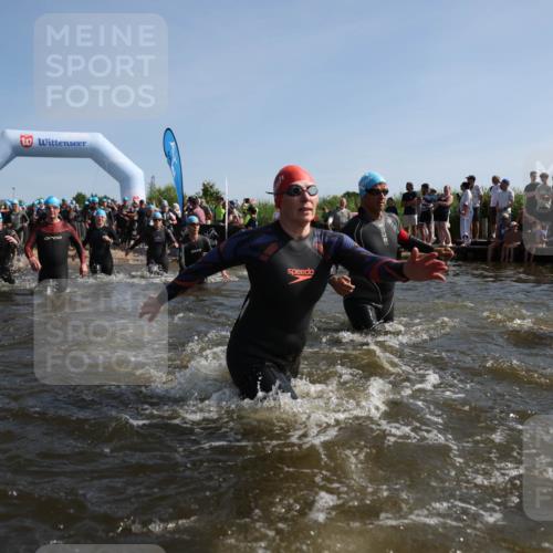 22.06.2025 - Viking Triathlon Michael Strokosch http://msf.ph/oto/8057120 22.06.2025 10:07:42 Schwimmen 16, 23, 102, 121, 143, 263, 270, 285, 363, 436, 476, 484, 503, 547, 615, 621, 624 meine-sportfotos.de