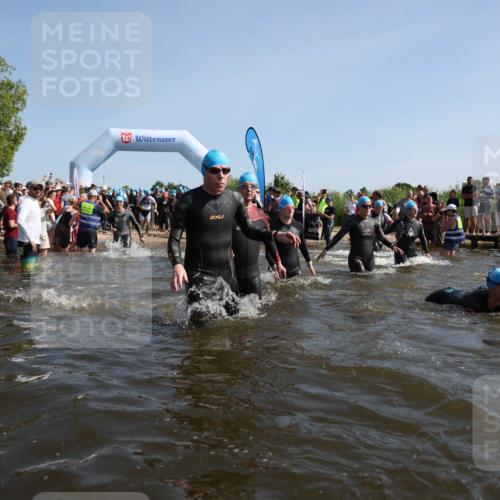 22.06.2025 - Viking Triathlon Michael Strokosch http://msf.ph/oto/8057134 22.06.2025 10:07:45 Schwimmen 16, 76, 95, 102, 143, 263, 363, 372, 436, 453, 477, 503, 547, 615, 621, 624 meine-sportfotos.de