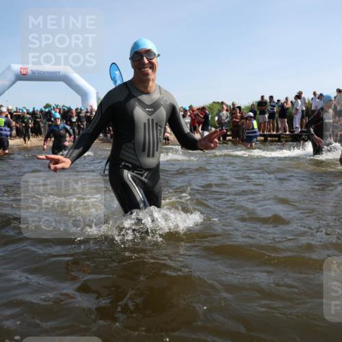 22.06.2025 - Viking Triathlon Michael Strokosch http://msf.ph/oto/8057159 22.06.2025 10:07:52 Schwimmen 16, 31, 76, 95, 102, 130, 263, 292, 372, 453, 477, 503, 624, 650 meine-sportfotos.de