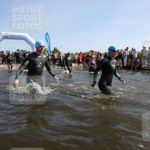 22.06.2025 - Viking Triathlon Michael Strokosch http://msf.ph/oto/8057179 22.06.2025 10:07:59 Schwimmen 31, 130, 292, 308, 412, 452, 523, 647, 650 meine-sportfotos.de
