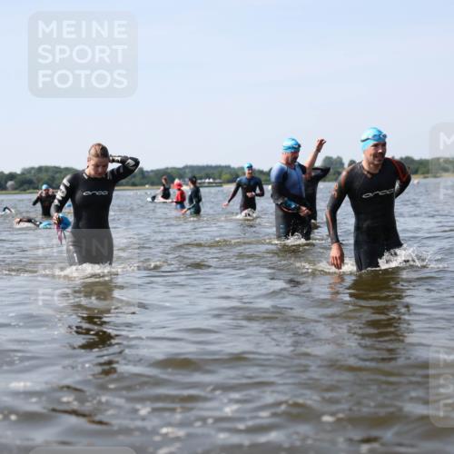 22.06.2025 - Viking Triathlon Michael Strokosch http://msf.ph/oto/8057185 22.06.2025 10:34:34 Schwimmen 114, 247, 284, 306, 323, 341, 366, 430, 520, 546, 550 meine-sportfotos.de