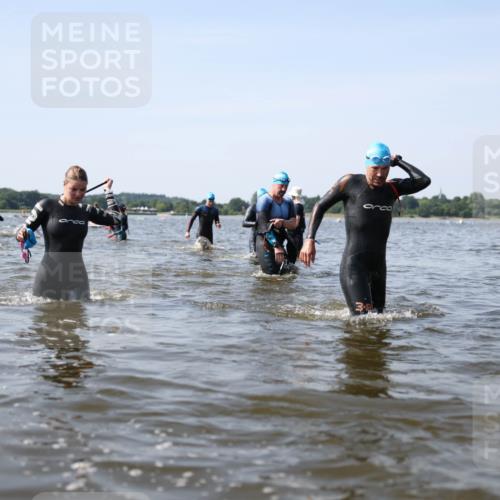 22.06.2025 - Viking Triathlon Michael Strokosch http://msf.ph/oto/8057186 22.06.2025 10:34:35 Schwimmen 114, 247, 284, 306, 323, 341, 366, 430, 520, 546, 550 meine-sportfotos.de