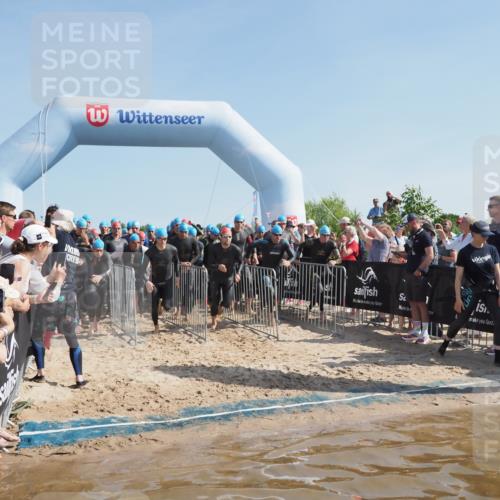 22.06.2025 - Viking Triathlon MichiJ http://msf.ph/oto/8057206 22.06.2025 10:00:10 Schwimmen 2, 4, 100, 122, 329, 521, 609 meine-sportfotos.de