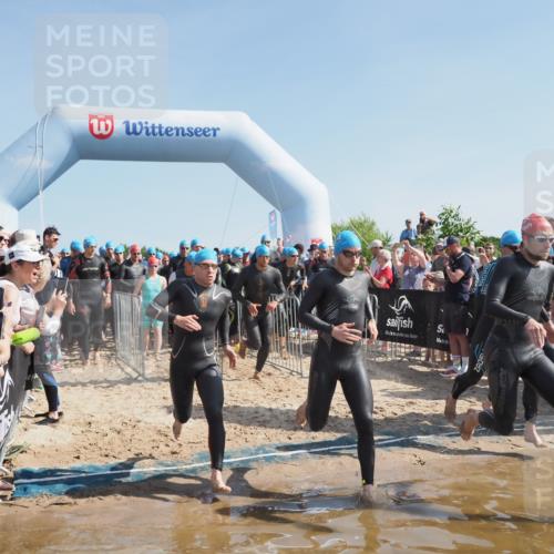 22.06.2025 - Viking Triathlon MichiJ http://msf.ph/oto/8057248 22.06.2025 10:00:11 Schwimmen 2, 4, 100, 122, 329, 485, 521, 609 meine-sportfotos.de