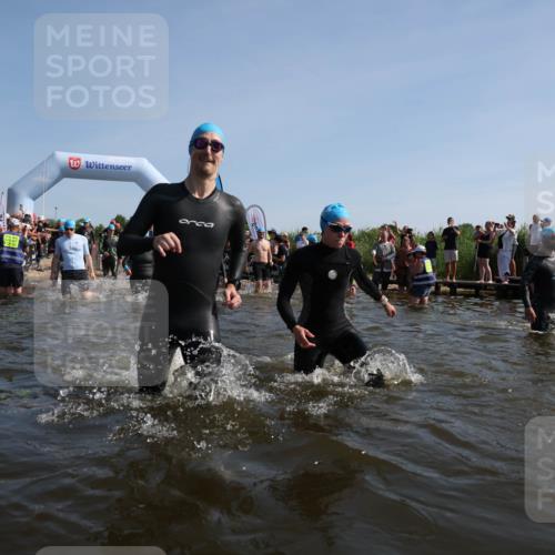 22.06.2025 - Viking Triathlon Michael Strokosch http://msf.ph/oto/8057270 22.06.2025 10:08:39 Schwimmen 71, 136, 166, 234, 241, 246, 303, 305, 319, 356, 357, 360, 459, 470, 471, 472, 481, 490, 542, 656 meine-sportfotos.de