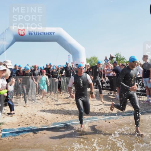 22.06.2025 - Viking Triathlon MichiJ http://msf.ph/oto/8057277 22.06.2025 10:00:12 Schwimmen 2, 4, 100, 122, 329, 485, 521, 544, 609 meine-sportfotos.de