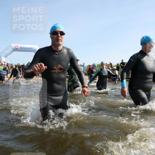 22.06.2025 - Viking Triathlon Michael Strokosch http://msf.ph/oto/8057290 22.06.2025 10:08:46 Schwimmen 136, 160, 234, 241, 303, 305, 356, 359, 459, 470, 471, 483, 634, 640, 656 meine-sportfotos.de