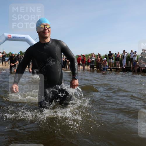 22.06.2025 - Viking Triathlon Michael Strokosch http://msf.ph/oto/8057307 22.06.2025 10:08:51 Schwimmen 160, 234, 241, 356, 359, 405, 471, 483, 634, 640, 656 meine-sportfotos.de
