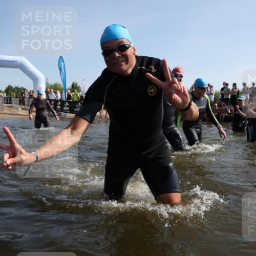 22.06.2025 - Viking Triathlon Michael Strokosch http://msf.ph/oto/8057337 22.06.2025 10:08:58 Schwimmen 160, 359, 405, 483, 634 meine-sportfotos.de