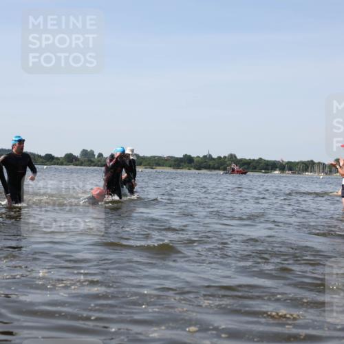 22.06.2025 - Viking Triathlon Michael Strokosch http://msf.ph/oto/8057463 22.06.2025 10:35:32 Schwimmen 20, 47, 62, 107, 127, 134, 154, 320, 395, 415, 482, 602, 632 meine-sportfotos.de