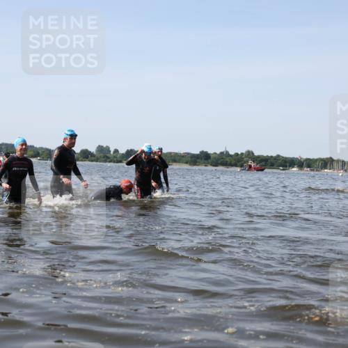 22.06.2025 - Viking Triathlon Michael Strokosch http://msf.ph/oto/8057466 22.06.2025 10:35:32 Schwimmen 20, 47, 62, 107, 127, 134, 154, 320, 395, 415, 482, 602, 632 meine-sportfotos.de