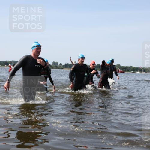 22.06.2025 - Viking Triathlon Michael Strokosch http://msf.ph/oto/8057477 22.06.2025 10:35:34 Schwimmen 20, 47, 62, 107, 127, 134, 154, 320, 395, 415, 482, 602 meine-sportfotos.de