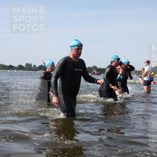 22.06.2025 - Viking Triathlon Michael Strokosch http://msf.ph/oto/8057482 22.06.2025 10:35:35 Schwimmen 20, 47, 62, 107, 127, 134, 154, 320, 395, 415, 482, 602 meine-sportfotos.de