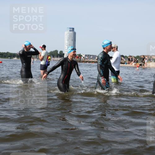 22.06.2025 - Viking Triathlon Michael Strokosch http://msf.ph/oto/8057495 22.06.2025 10:38:25 Schwimmen 22, 89, 209, 269, 398, 419, 428, 447, 509, 535, 601, 603, 659, 662 meine-sportfotos.de