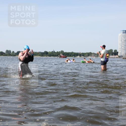 22.06.2025 - Viking Triathlon Michael Strokosch http://msf.ph/oto/8057497 22.06.2025 10:35:38 Schwimmen 20, 47, 62, 107, 127, 134, 154, 415, 482, 602 meine-sportfotos.de