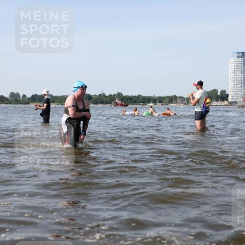 22.06.2025 - Viking Triathlon Michael Strokosch http://msf.ph/oto/8057499 22.06.2025 10:35:39 Schwimmen 20, 47, 62, 107, 127, 134, 154, 415, 602 meine-sportfotos.de