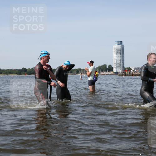 22.06.2025 - Viking Triathlon Michael Strokosch http://msf.ph/oto/8057503 22.06.2025 10:38:27 Schwimmen 22, 89, 156, 209, 269, 398, 419, 428, 447, 509, 535, 601, 603, 659, 662 meine-sportfotos.de