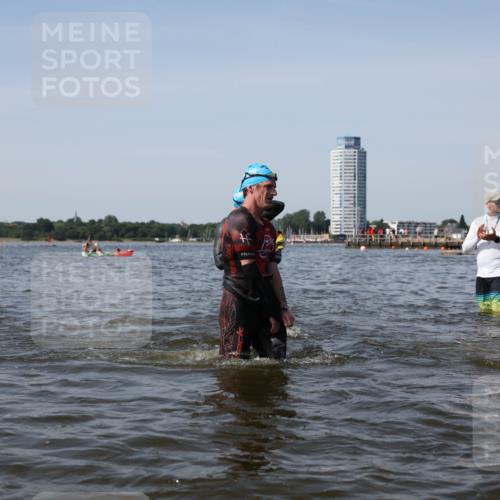 22.06.2025 - Viking Triathlon Michael Strokosch http://msf.ph/oto/8057506 22.06.2025 10:38:28 Schwimmen 22, 85, 89, 156, 209, 269, 398, 419, 428, 447, 509, 535, 601, 603, 659, 662 meine-sportfotos.de
