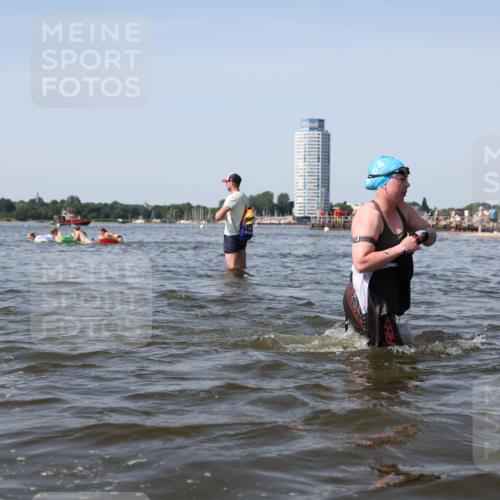 22.06.2025 - Viking Triathlon Michael Strokosch http://msf.ph/oto/8057516 22.06.2025 10:35:41 Schwimmen 20, 47, 62, 127, 134, 154, 415, 602 meine-sportfotos.de