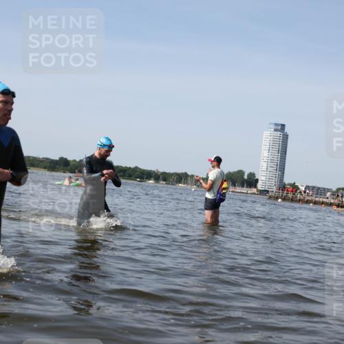 22.06.2025 - Viking Triathlon Michael Strokosch http://msf.ph/oto/8057527 22.06.2025 10:35:53 Schwimmen 265, 313, 377, 552, 636 meine-sportfotos.de