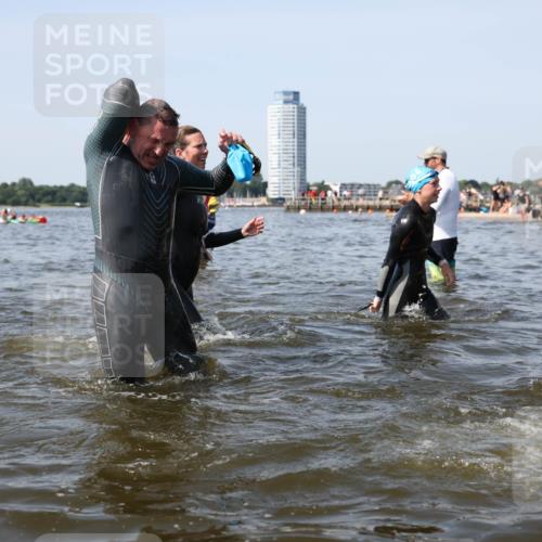 22.06.2025 - Viking Triathlon Michael Strokosch http://msf.ph/oto/8057538 22.06.2025 10:38:33 Schwimmen 22, 85, 156, 164, 215, 269, 398, 419, 428, 509, 535, 601, 603, 659, 662 meine-sportfotos.de