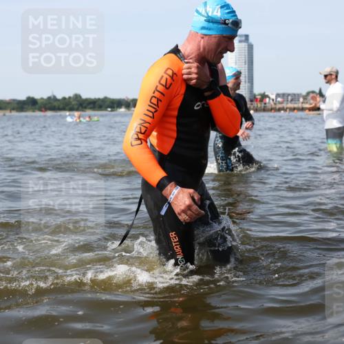 22.06.2025 - Viking Triathlon Michael Strokosch http://msf.ph/oto/8057608 22.06.2025 10:38:45 Schwimmen 26, 85, 135, 156, 164, 210, 211, 215, 315, 327, 336, 601 meine-sportfotos.de