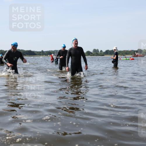 22.06.2025 - Viking Triathlon Michael Strokosch http://msf.ph/oto/8057610 22.06.2025 10:36:13 Schwimmen 19, 101, 313, 334, 407, 448, 636 meine-sportfotos.de