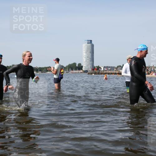 22.06.2025 - Viking Triathlon Michael Strokosch http://msf.ph/oto/8057754 22.06.2025 10:39:15 Schwimmen 79, 83, 148, 182, 195, 238, 276, 295, 351, 386, 474, 536, 654 meine-sportfotos.de