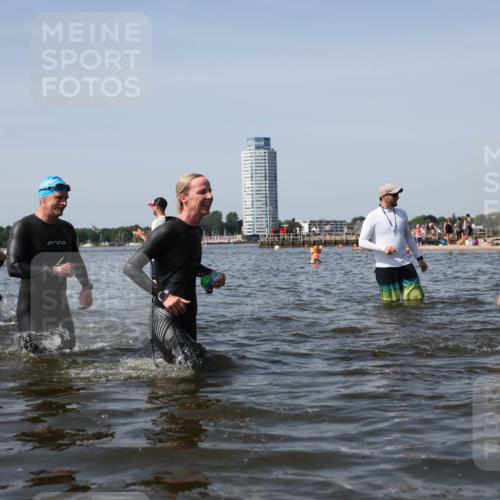 22.06.2025 - Viking Triathlon Michael Strokosch http://msf.ph/oto/8057759 22.06.2025 10:39:15 Schwimmen 79, 83, 148, 182, 195, 238, 276, 295, 351, 386, 474, 536, 654 meine-sportfotos.de